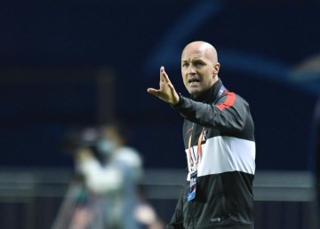 星空体育官网-小克：纸面实力不能说明一切 首场为阿奇姆彭而战